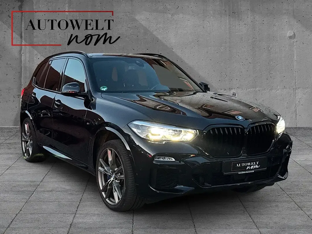 BMW X5 M - Thumbnail 4