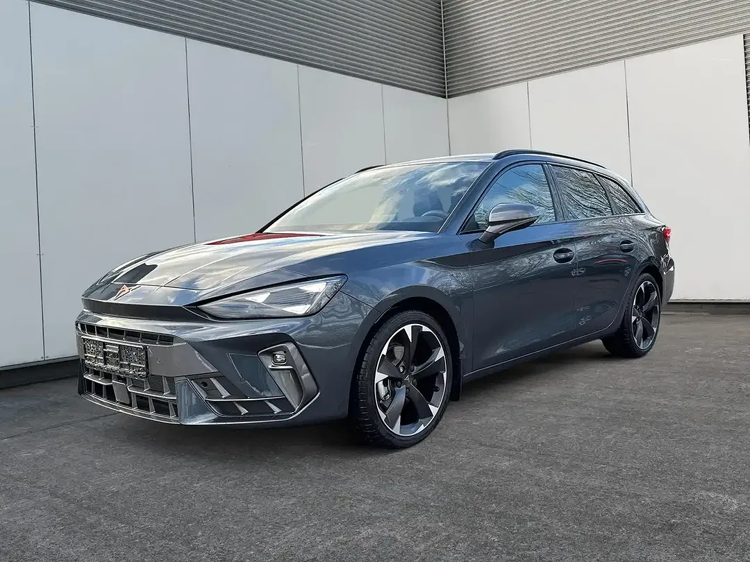 CUPRA Leon Sportstourer - Thumbnail 1