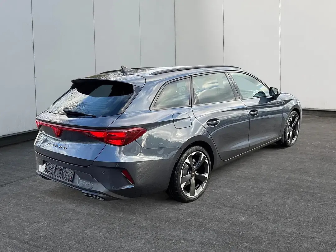 CUPRA Leon Sportstourer - Thumbnail 5