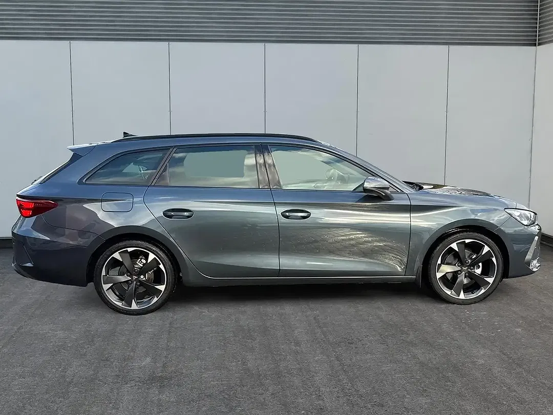 CUPRA Leon Sportstourer - Thumbnail 6