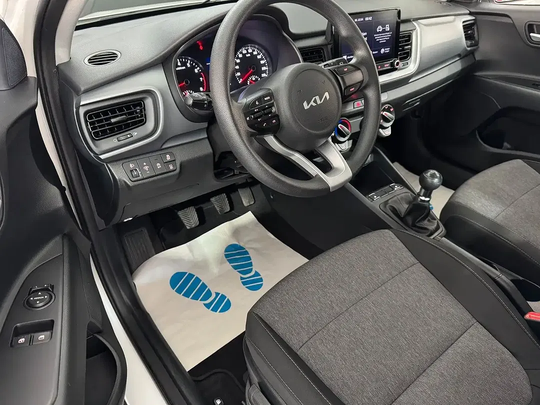 Kia Stonic Edition 7 Top - Thumbnail 10