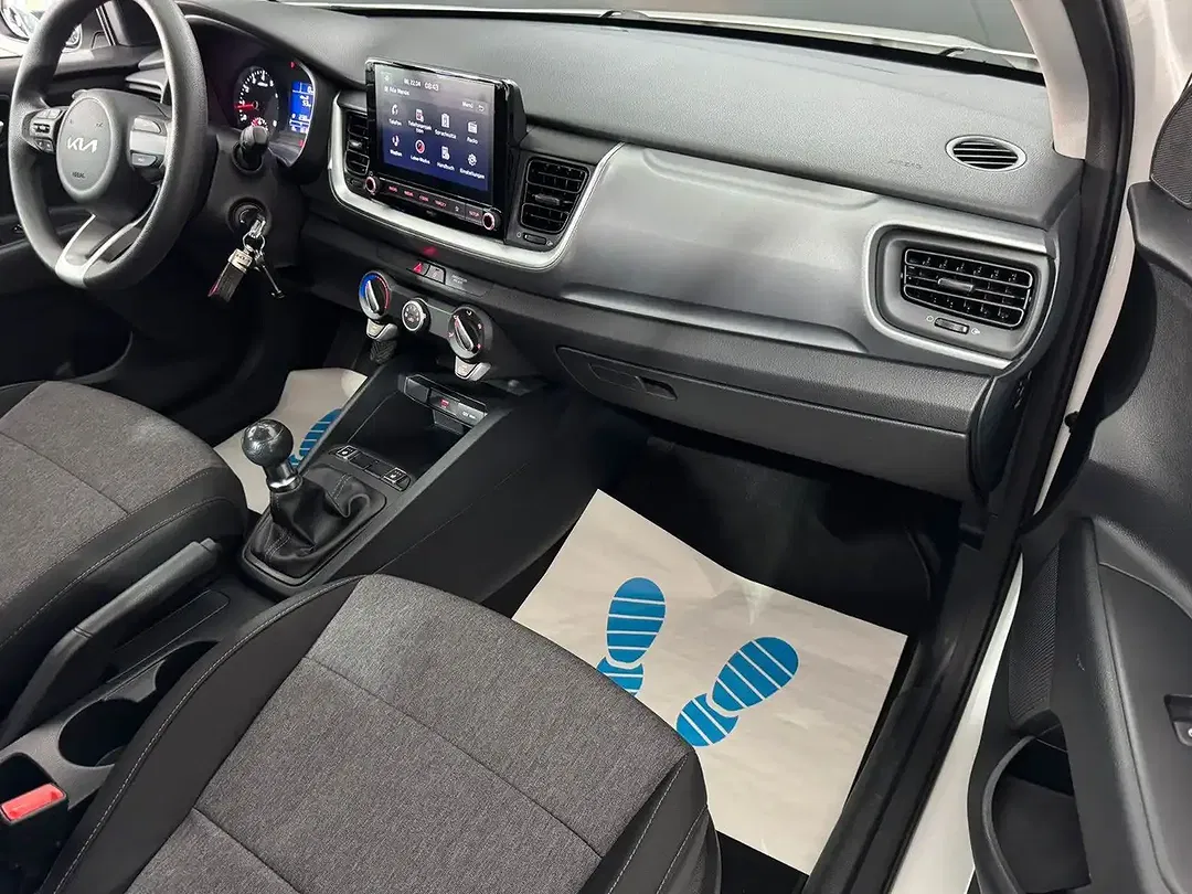 Kia Stonic Edition 7 Top - Thumbnail 13