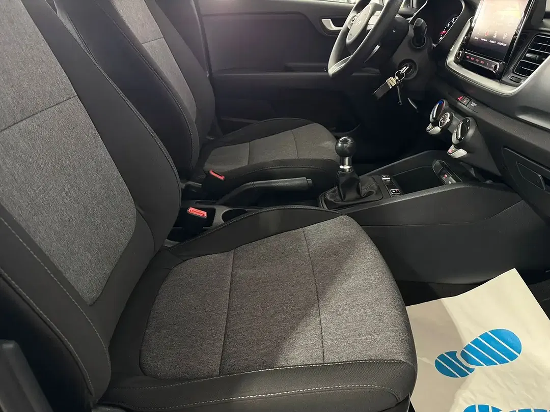 Kia Stonic Edition 7 Top - Thumbnail 14