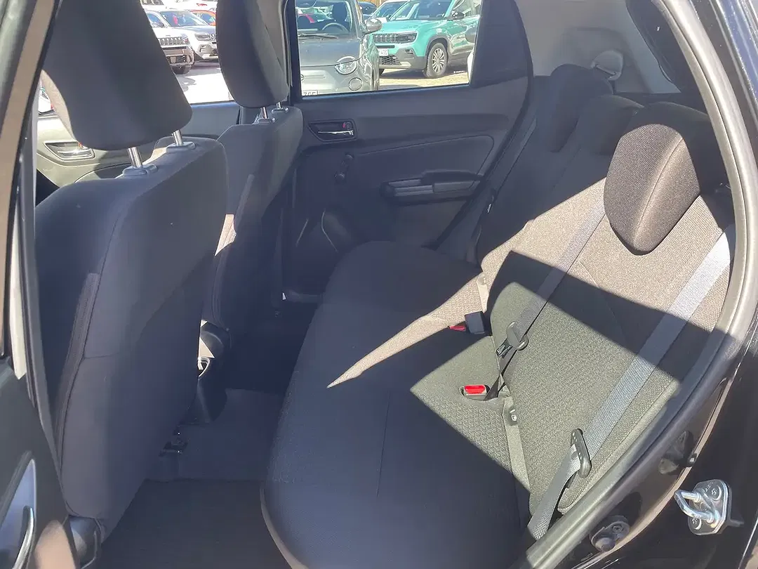 Suzuki Swift Hybrid 1.2 Dualjet AllGrip Comfort - Thumbnail 10