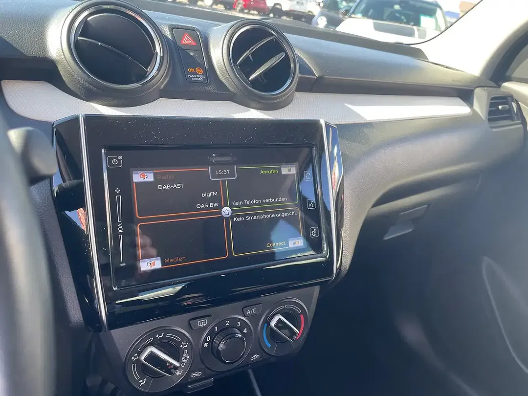 Suzuki Swift Hybrid 1.2 Dualjet AllGrip Comfort - Thumbnail 14
