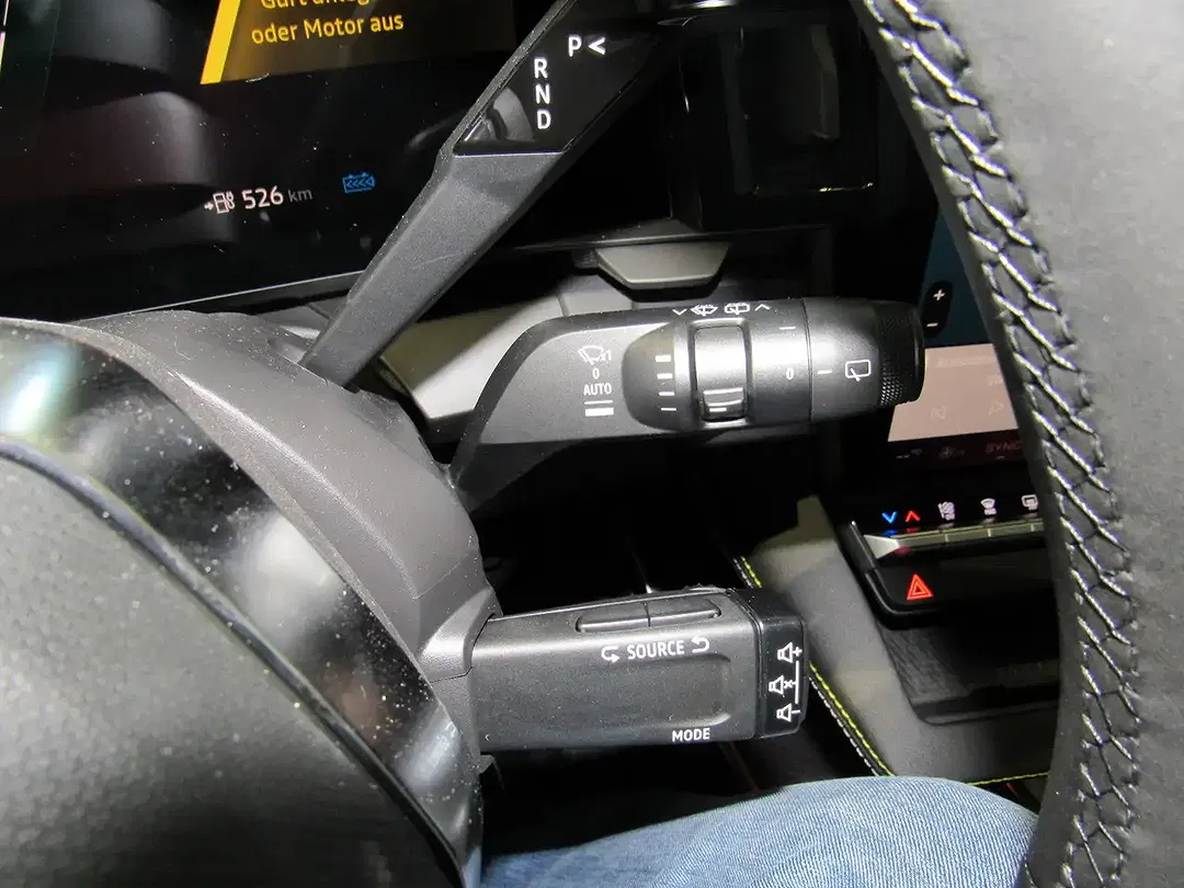 Renault Scenic Techno - Thumbnail 24
