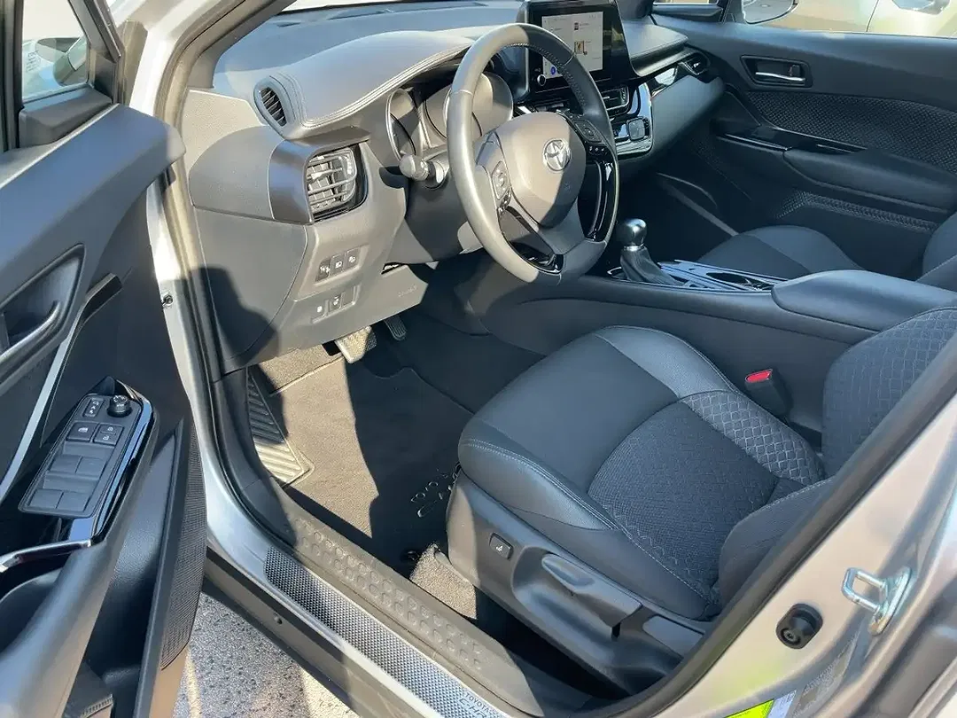 Toyota C-HR Team Deutschland - Thumbnail 10