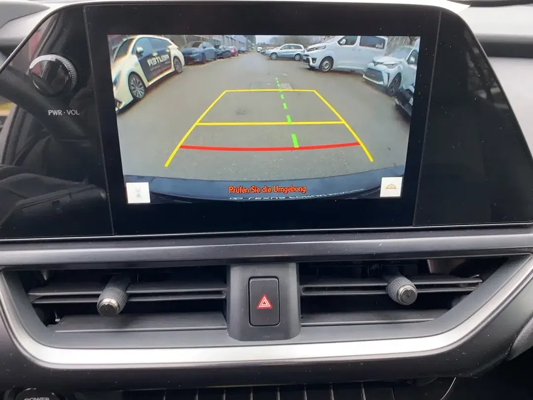 Lexus UX 250h Style Edition - Thumbnail 13