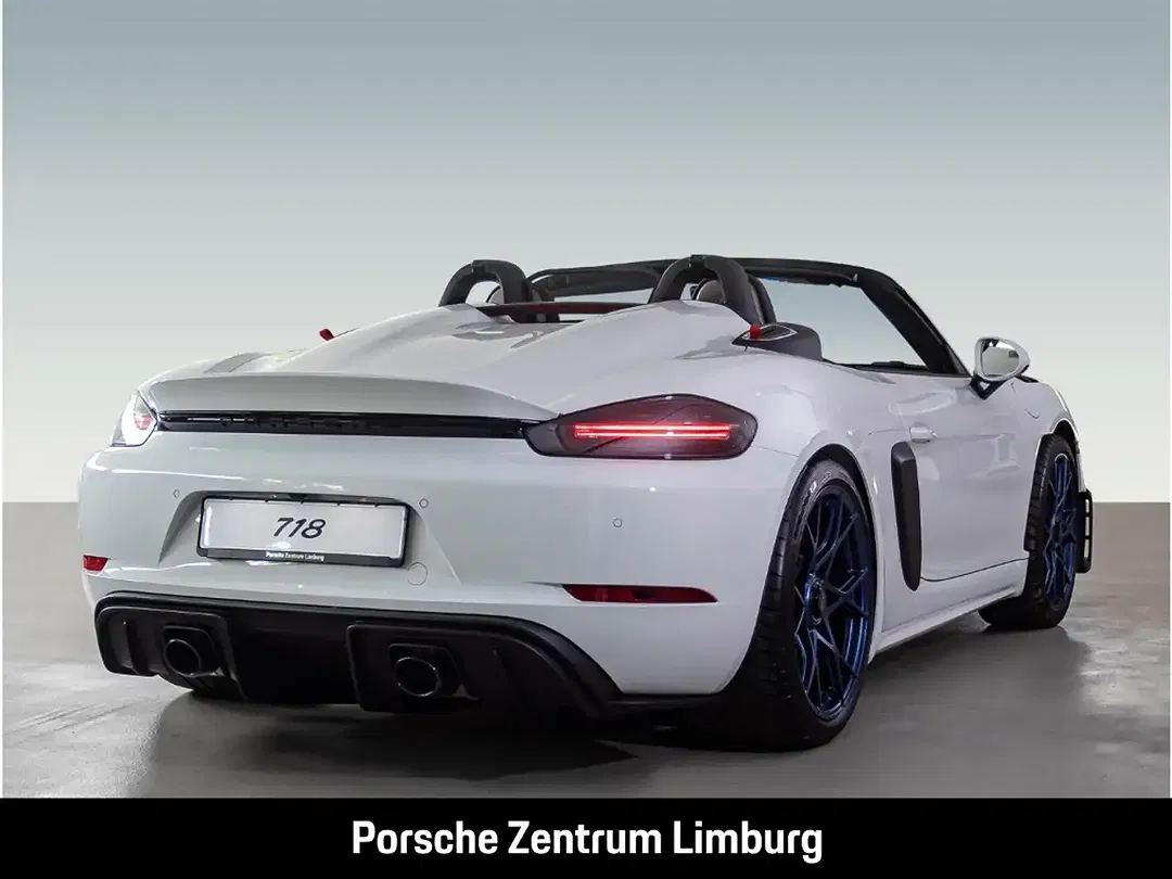 Porsche 718 Spyder RS Sport Chrono - Thumbnail 8