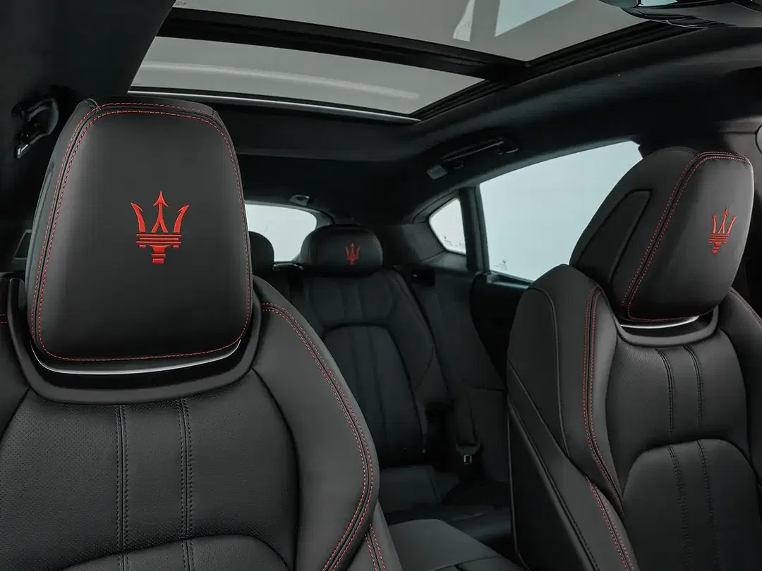 Maserati Levante Ultima Modena - Thumbnail 8