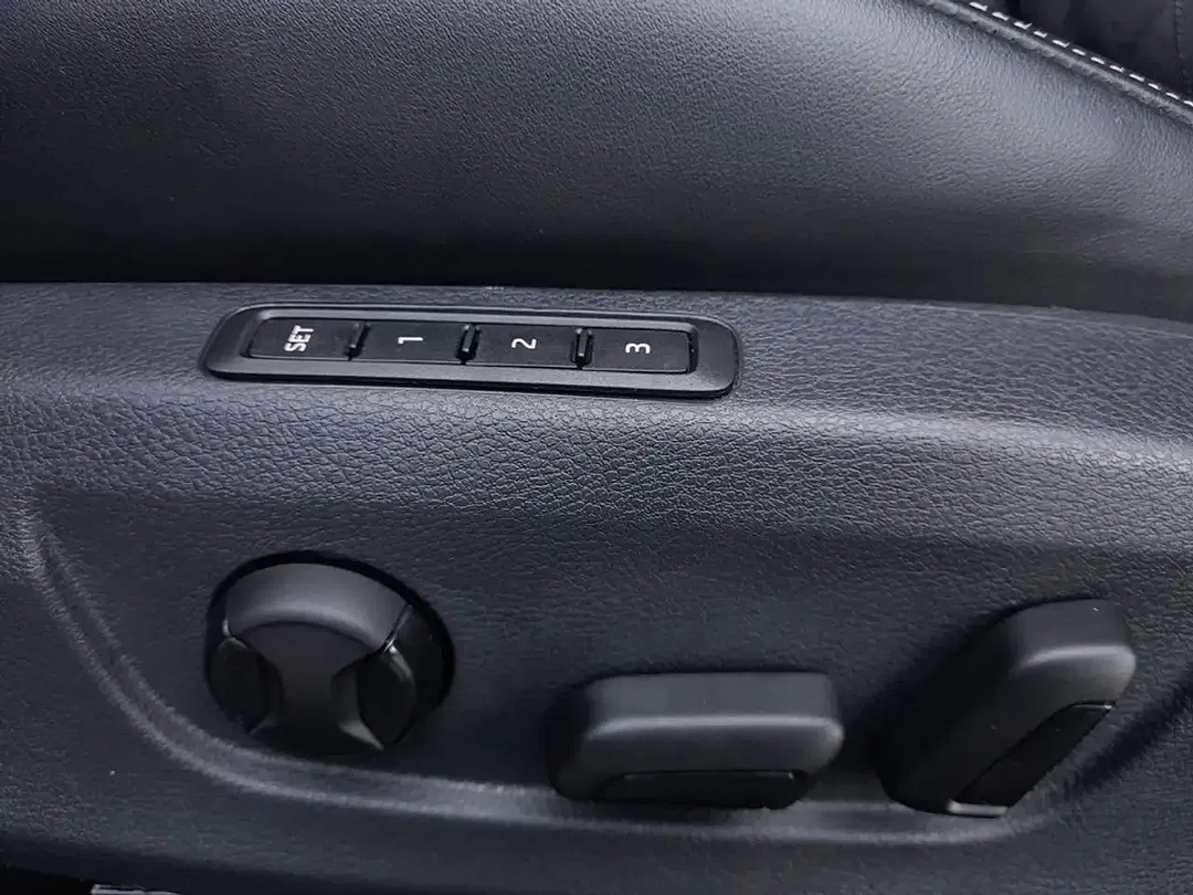 Skoda Superb PHEV DSG Sportline - Thumbnail 11