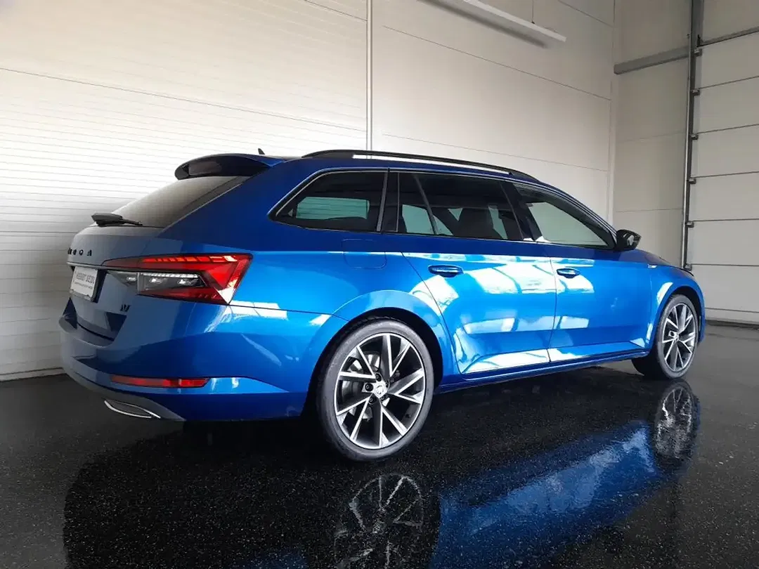 Skoda Superb PHEV DSG Sportline - foto 2