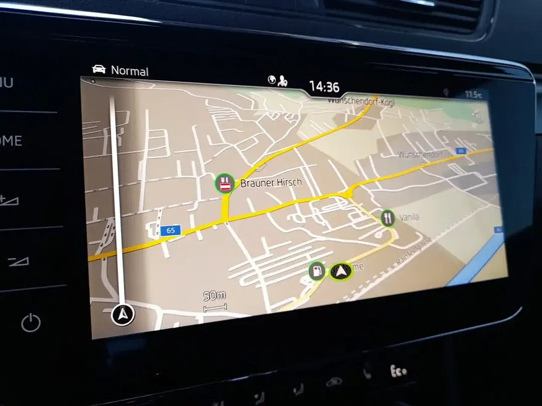 Skoda Superb PHEV DSG Sportline - Thumbnail 5