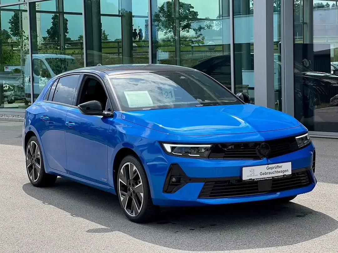 Opel Astra EV GS - foto 1