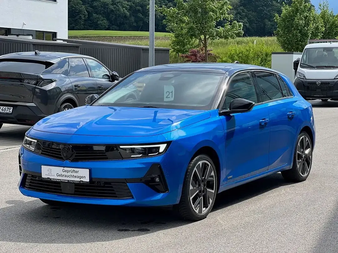 Opel Astra EV GS - Thumbnail 4