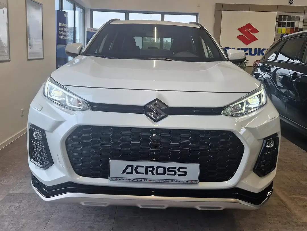 Suzuki Across Hybrid - foto 2