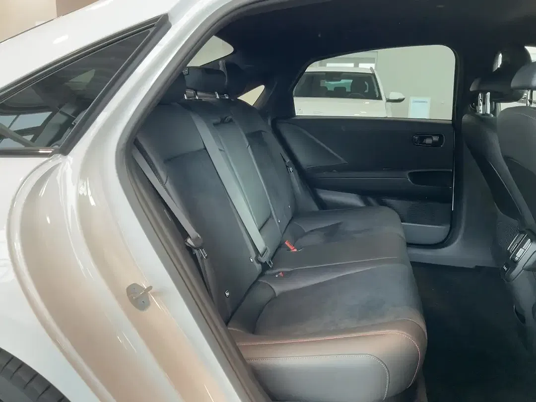 Hyundai IONIQ 6 N Line X - Thumbnail 12