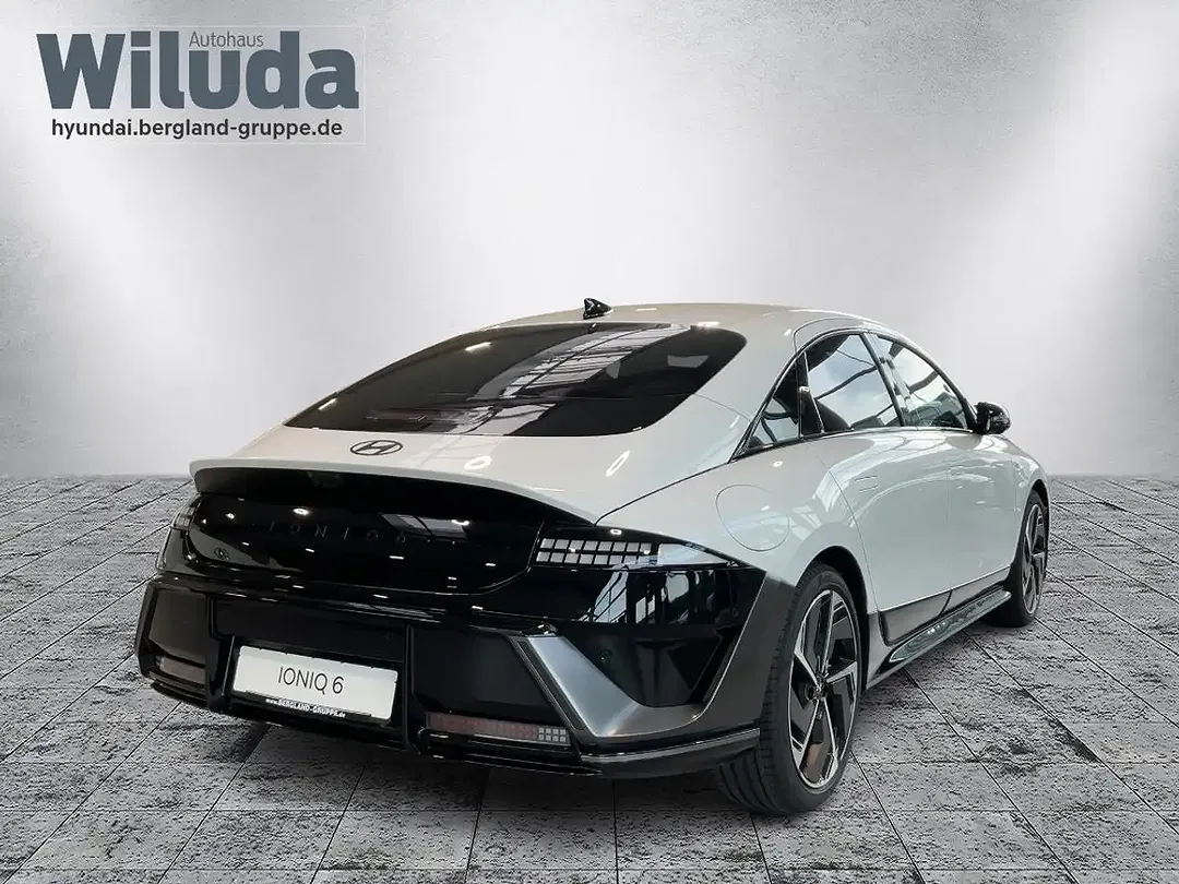 Hyundai IONIQ 6 N Line X - Thumbnail 3