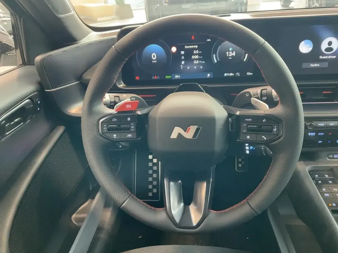 Hyundai IONIQ 6 N Line X - Thumbnail 9