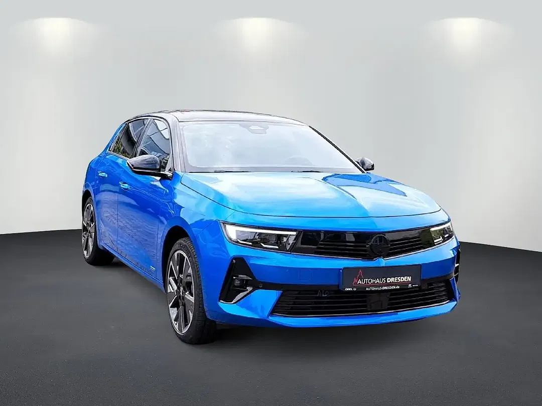 Opel Astra EV 2.0 GS - Thumbnail 1
