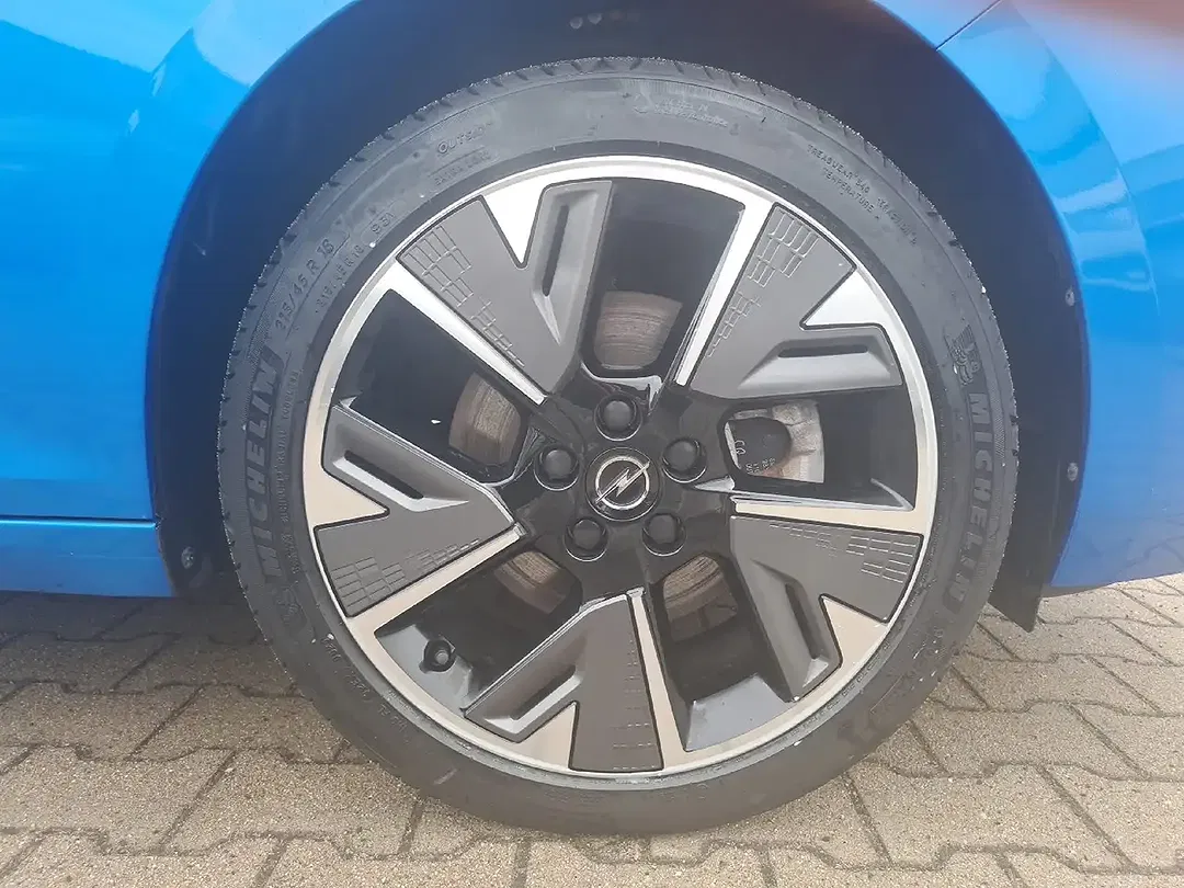 Opel Astra EV 2.0 GS - Thumbnail 7