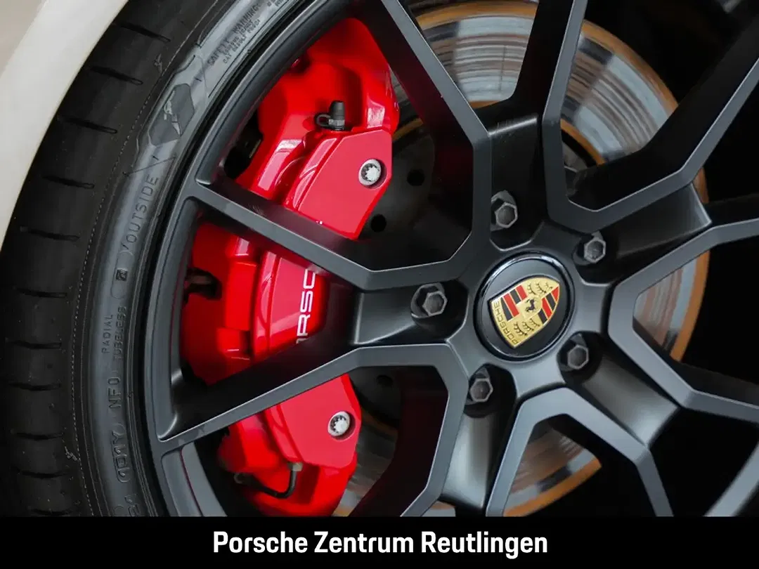 Porsche Taycan GTS - Thumbnail 11