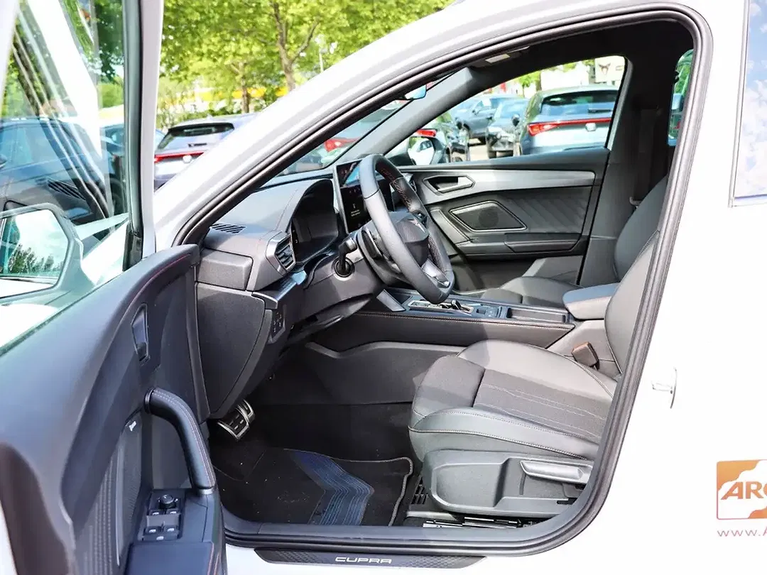 CUPRA Leon 1.5 eTSI DSG Matrix LED Sportstourer - Thumbnail 11
