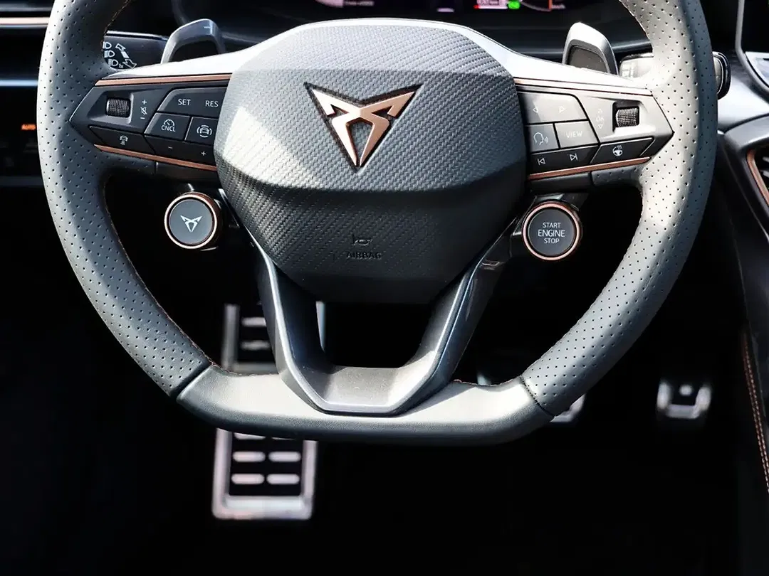 CUPRA Leon 1.5 eTSI DSG Matrix LED Sportstourer - Thumbnail 12