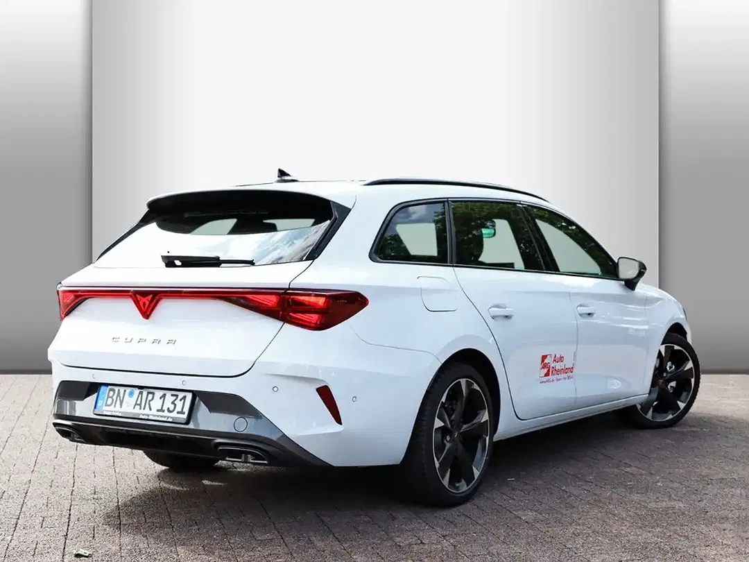 CUPRA Leon 1.5 eTSI DSG Matrix LED Sportstourer - Thumbnail 2