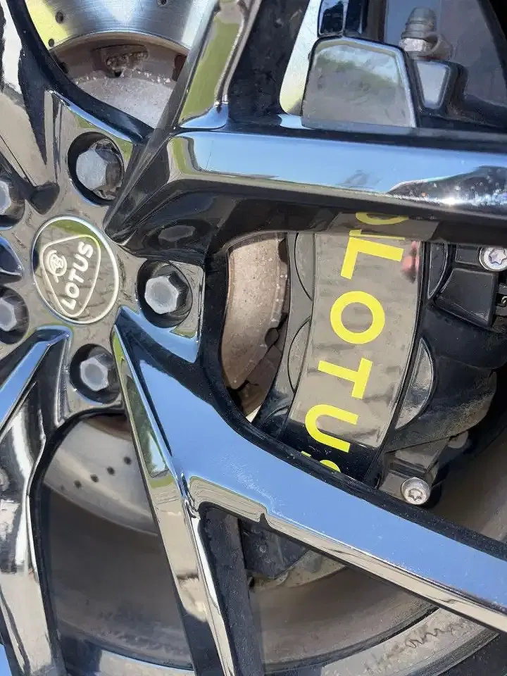 Lotus Eletre R - Thumbnail 7