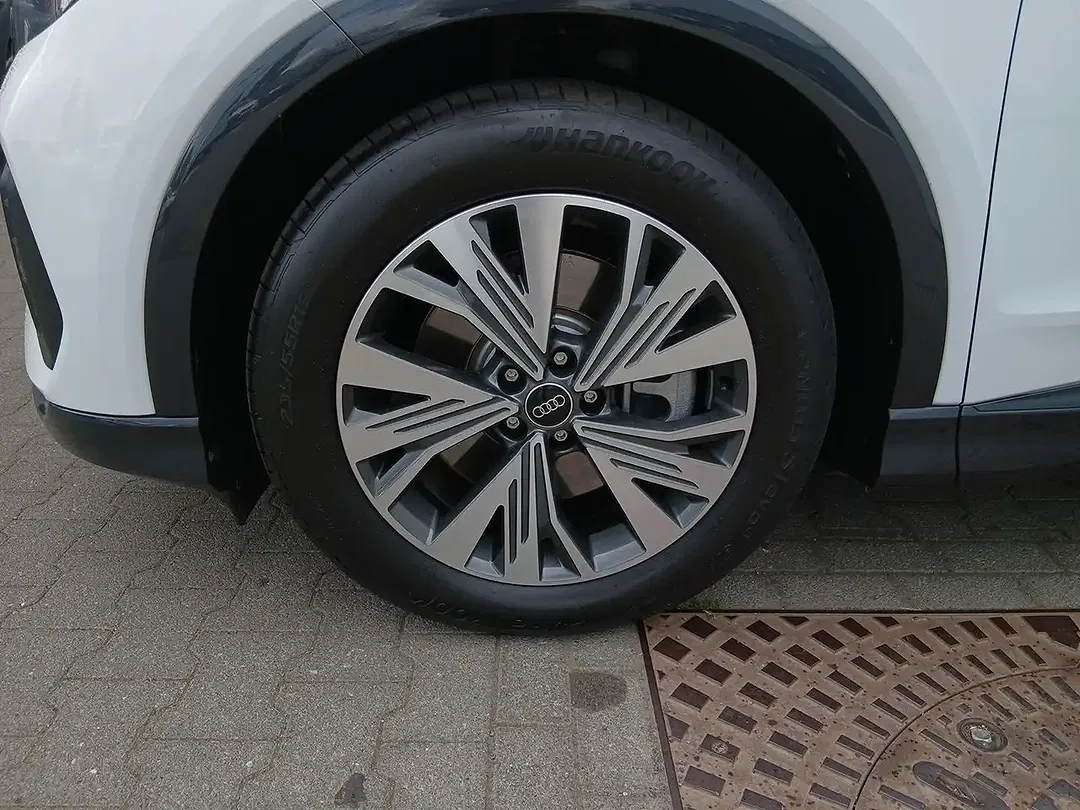 Audi Q4 e-tron 45 advanced - Thumbnail 6