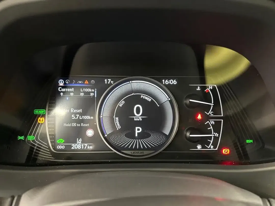 Lexus UX 250h F SPORT Design - Thumbnail 14