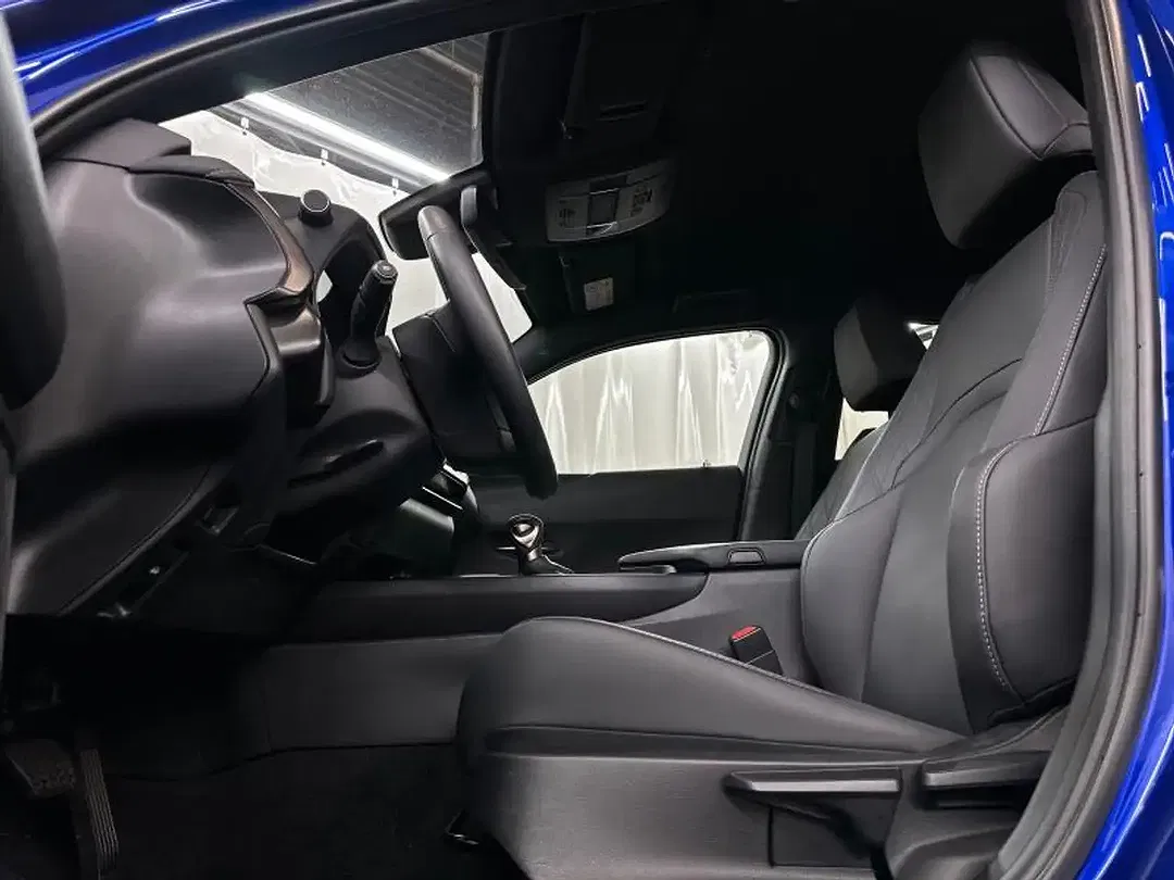 Lexus UX 250h F SPORT Design - Thumbnail 20