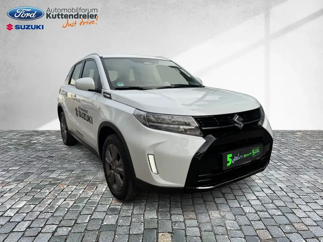 Suzuki Vitara 1.5 AllGrip Comfort+ - Thumbnail 3