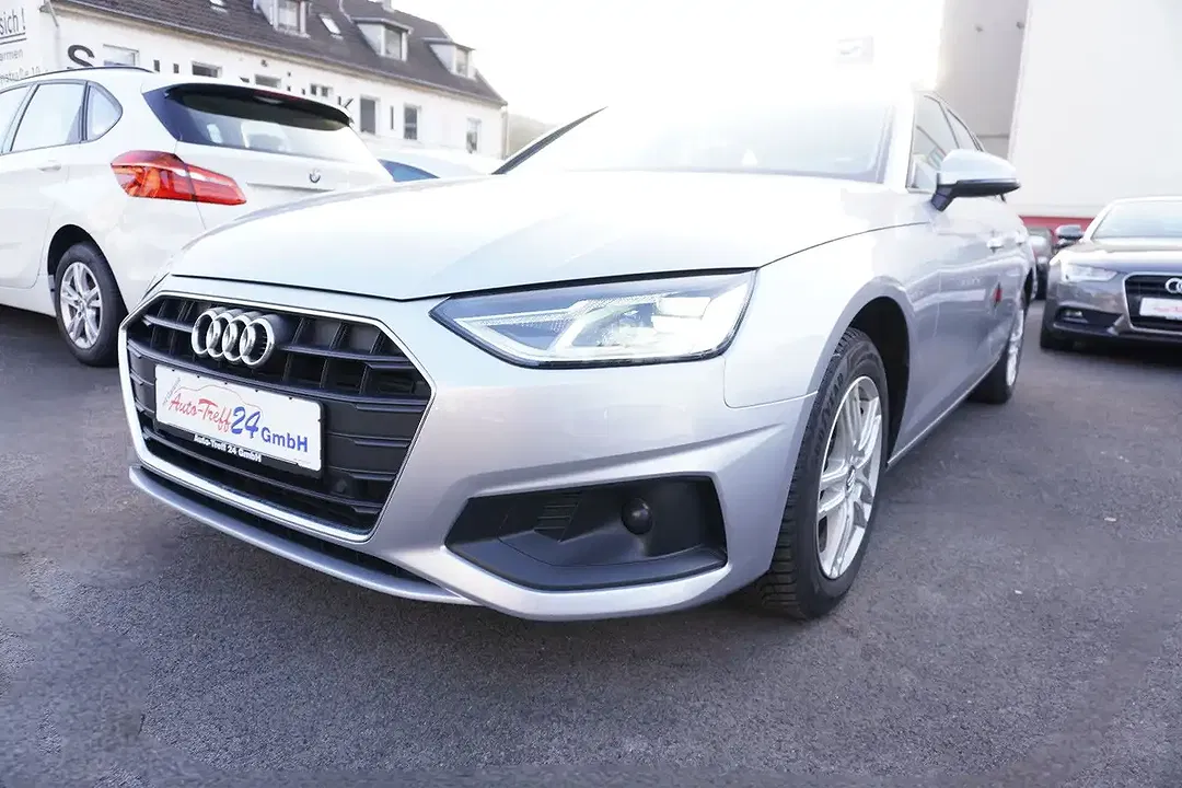 Audi A4 35 TDI AUT Avant - Thumbnail 13