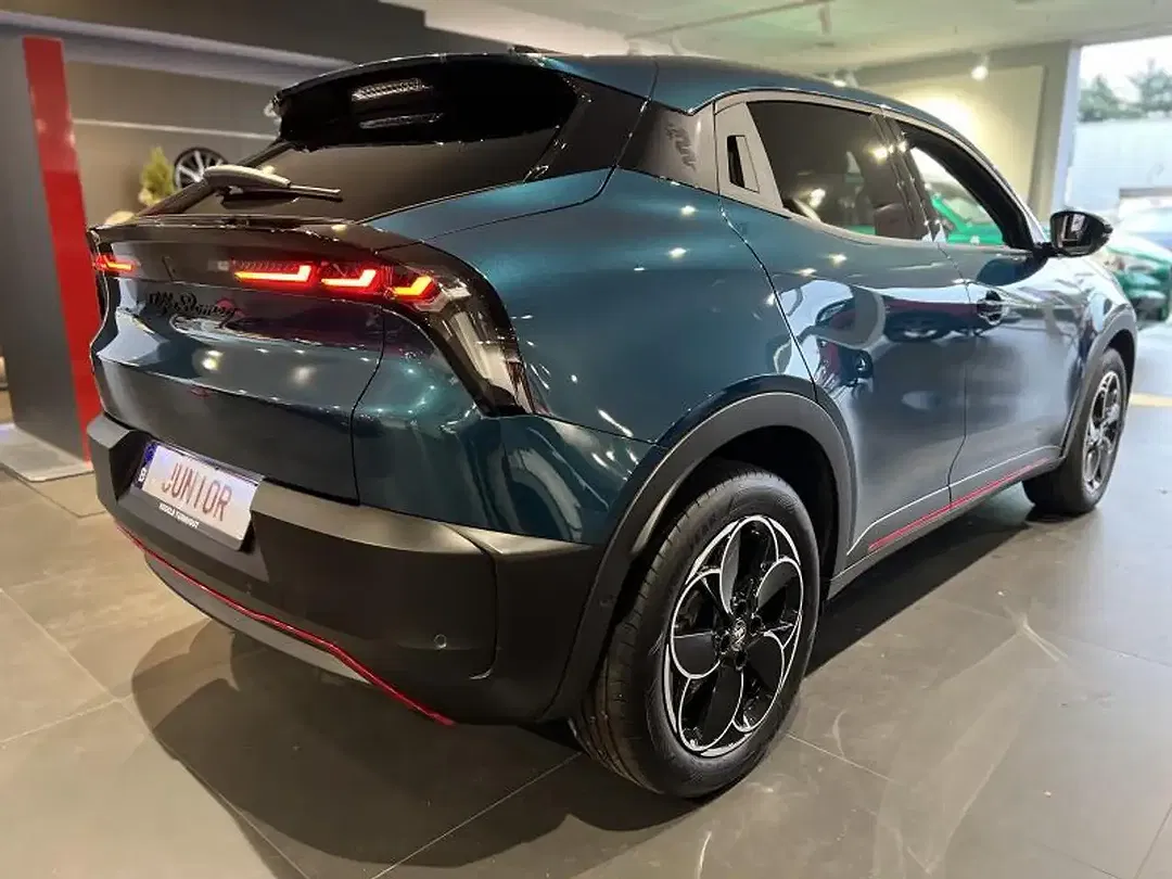 Alfa Romeo Junior BEV Speciale - Thumbnail 5