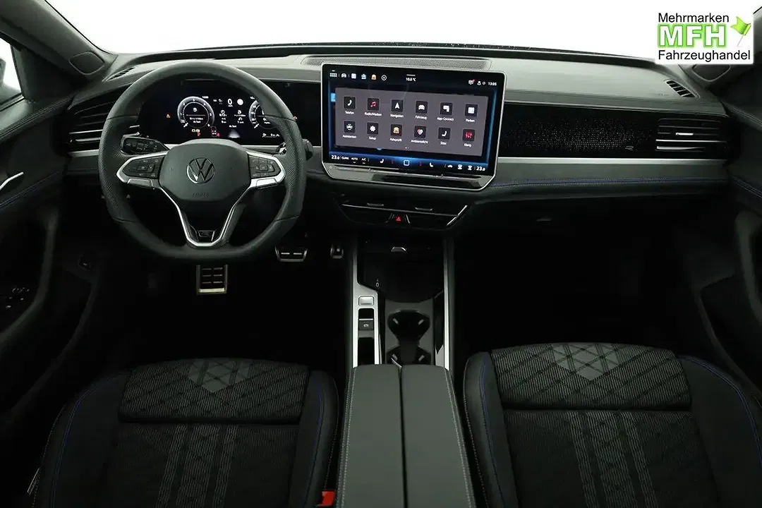 Volkswagen Passat Variant 2.0 TDI DSG 4Motion R-Line Black Edition - Thumbnail 4