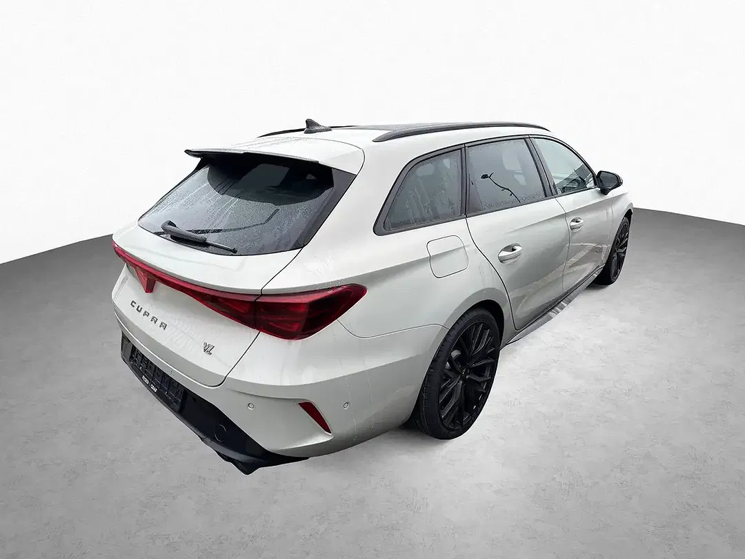 CUPRA Leon 2.0 TSI 4Drive VZ Sportstourer - Thumbnail 4
