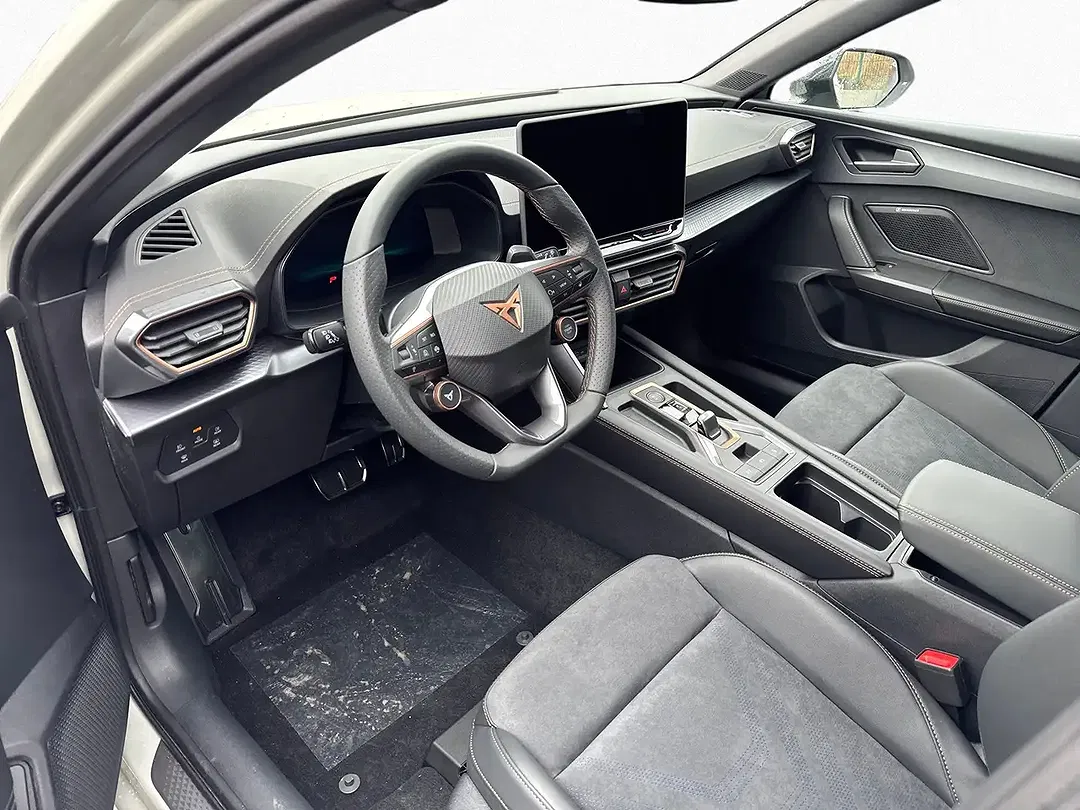 CUPRA Leon 2.0 TSI 4Drive VZ Sportstourer - Thumbnail 5