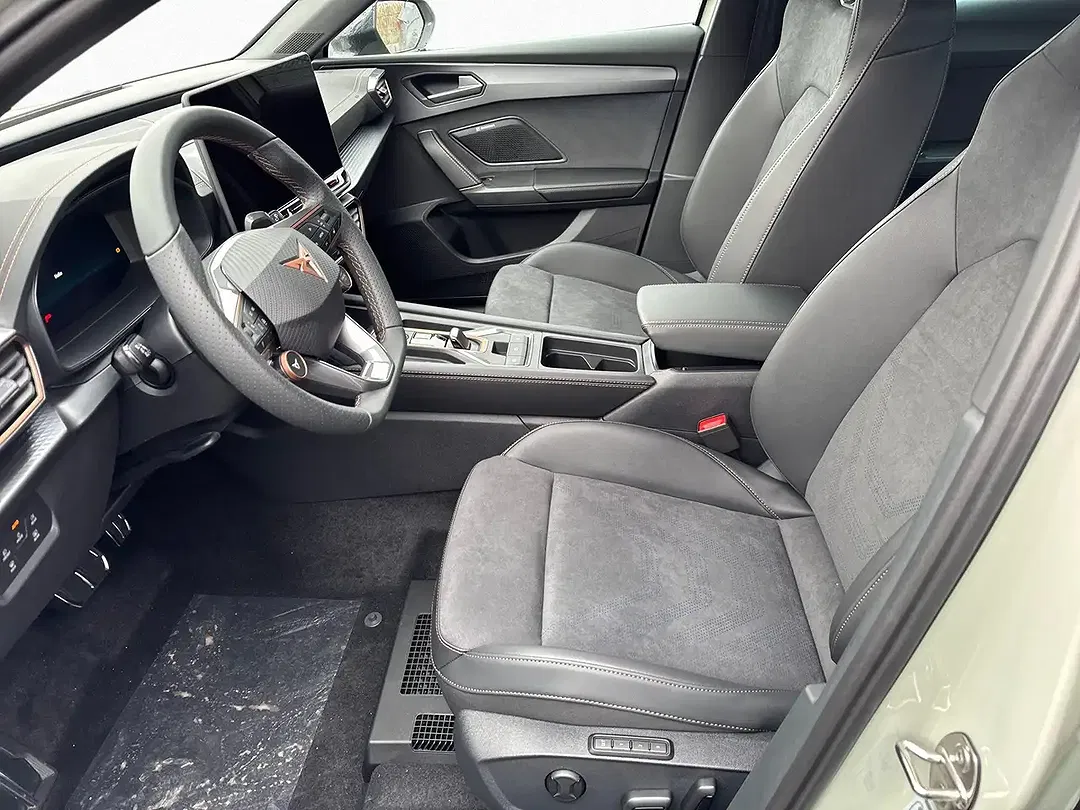 CUPRA Leon 2.0 TSI 4Drive VZ Sportstourer - Thumbnail 6
