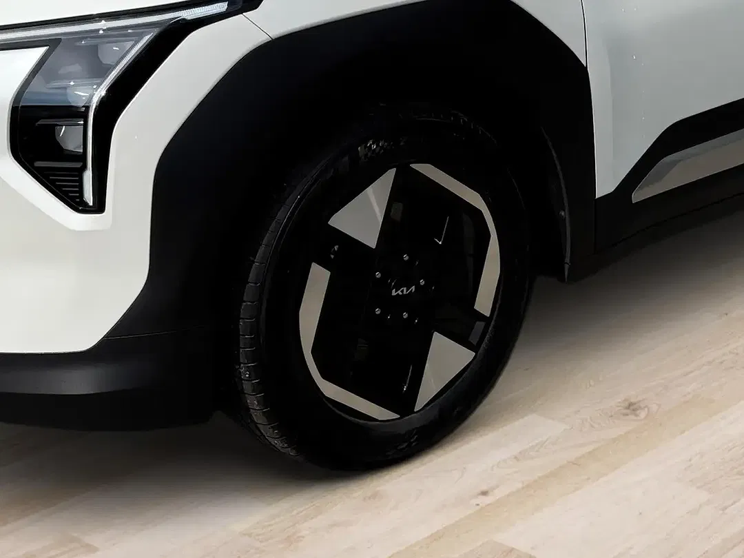 Kia EV3 81.4 kWh - Thumbnail 4