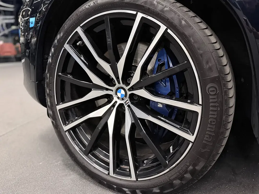BMW X6 M M50 Lounge - Thumbnail 7