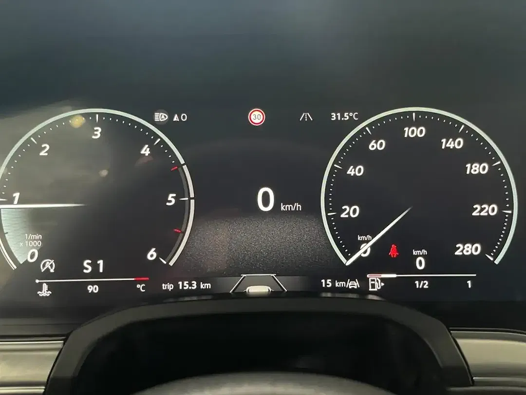 Volkswagen Touareg 3.0 V6 TDI 4Motion R-Line Style - Thumbnail 9