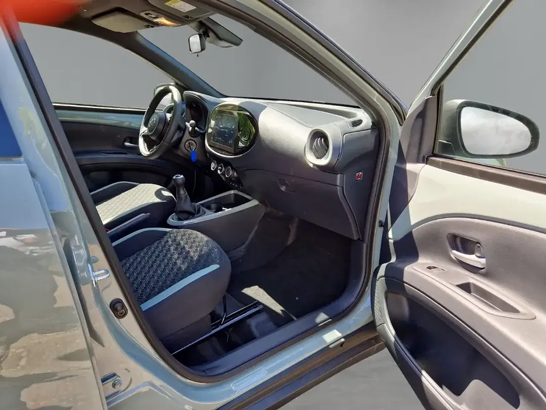 Toyota Aygo X Teamplayer - Thumbnail 12