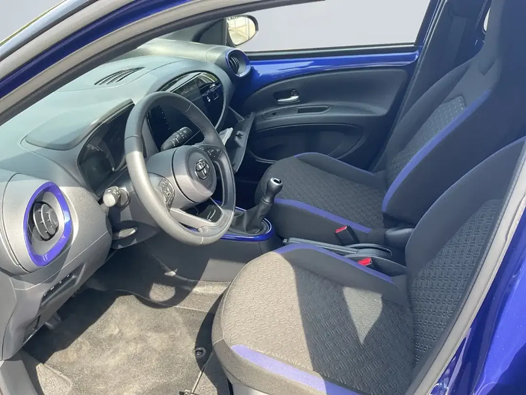 Toyota Aygo X Teamplayer - Thumbnail 7