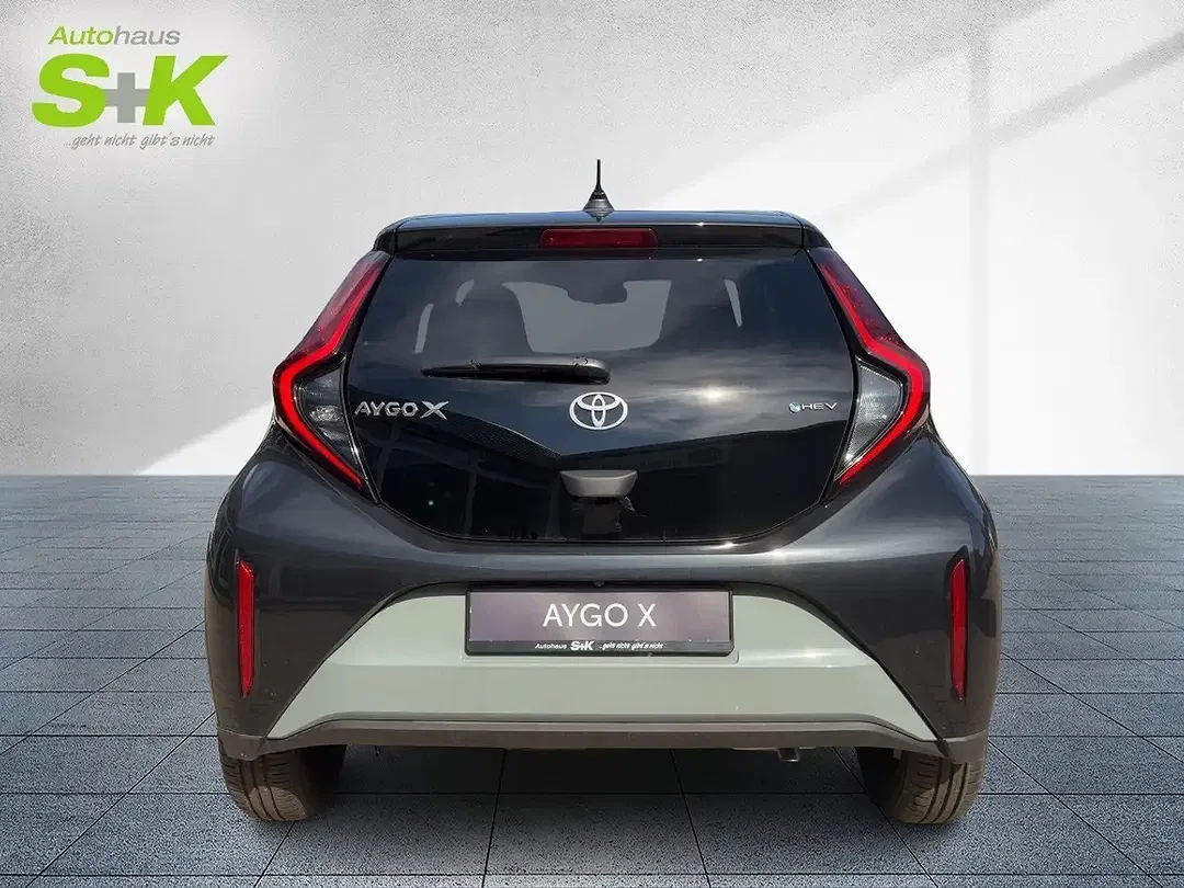 Toyota Aygo X 1.5 CVT Teamplayer - Thumbnail 3