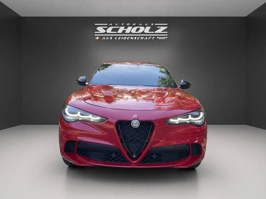 Alfa Romeo Quadrifoglio 2.9 V6 - Thumbnail 13