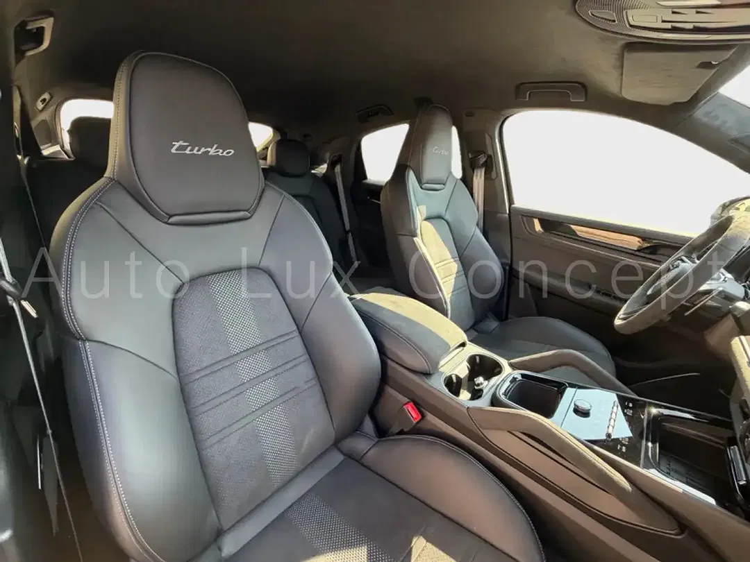 Porsche Cayenne E-Hybrid Turbo Coupe - Thumbnail 7