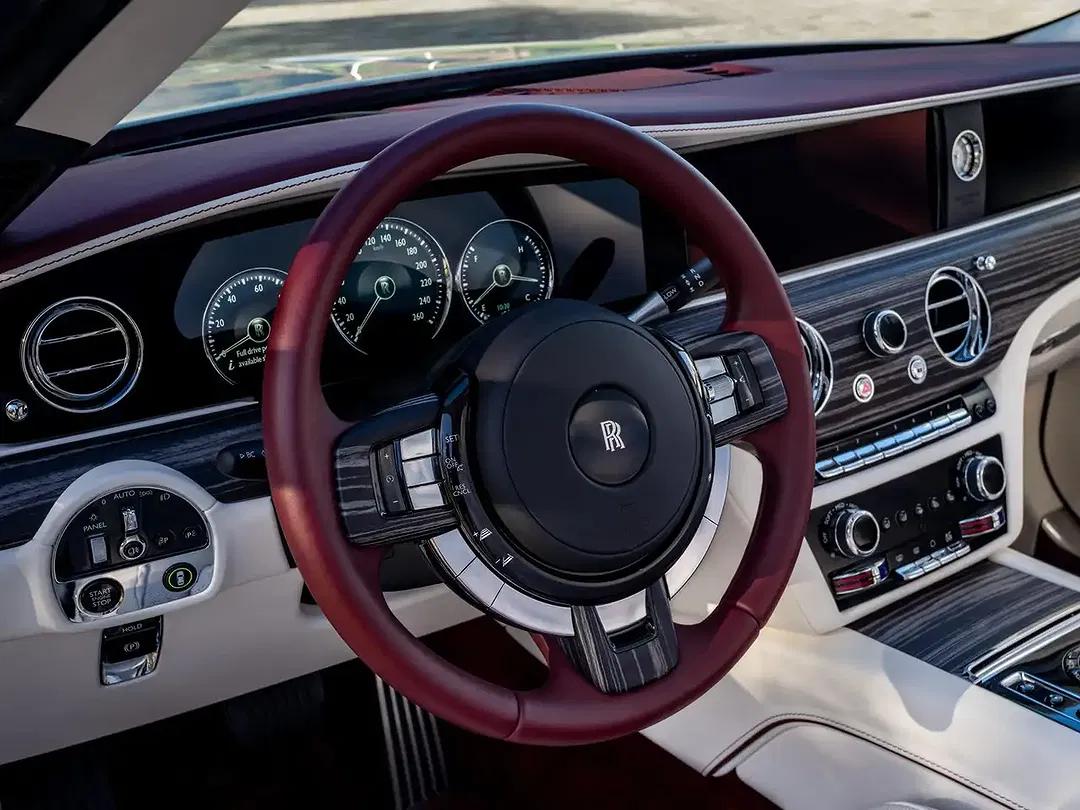 Rolls-Royce Ghost - Thumbnail 5