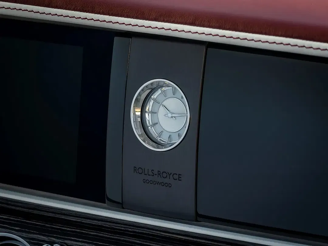 Rolls-Royce Ghost - Thumbnail 8